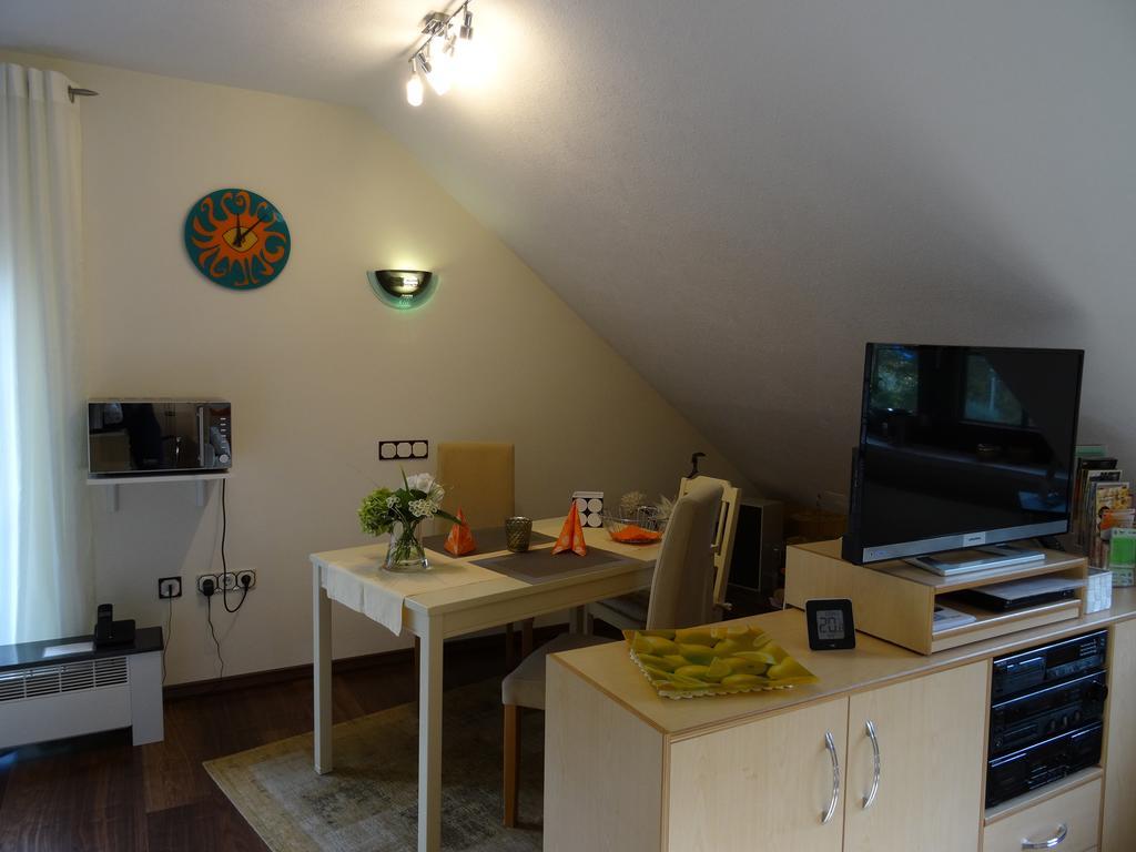 Ferienwohnung Orchidee Bad Muenstereifel Esterno foto